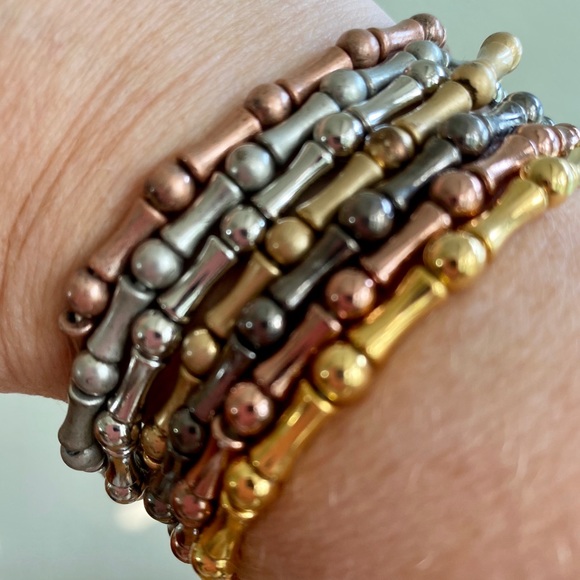 Lia Sophia Jewelry - Lia Sophia bracelet set Lia Sophia Jewelry - Lia Sophia bracelet set